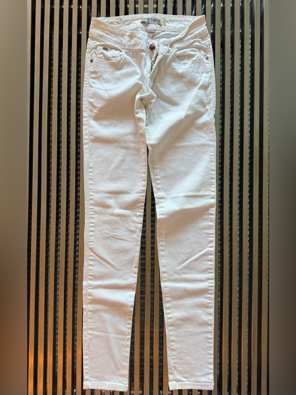 Zara Trafaluc White Skinny Jeans Mid Rise Stretch Denim Size 4